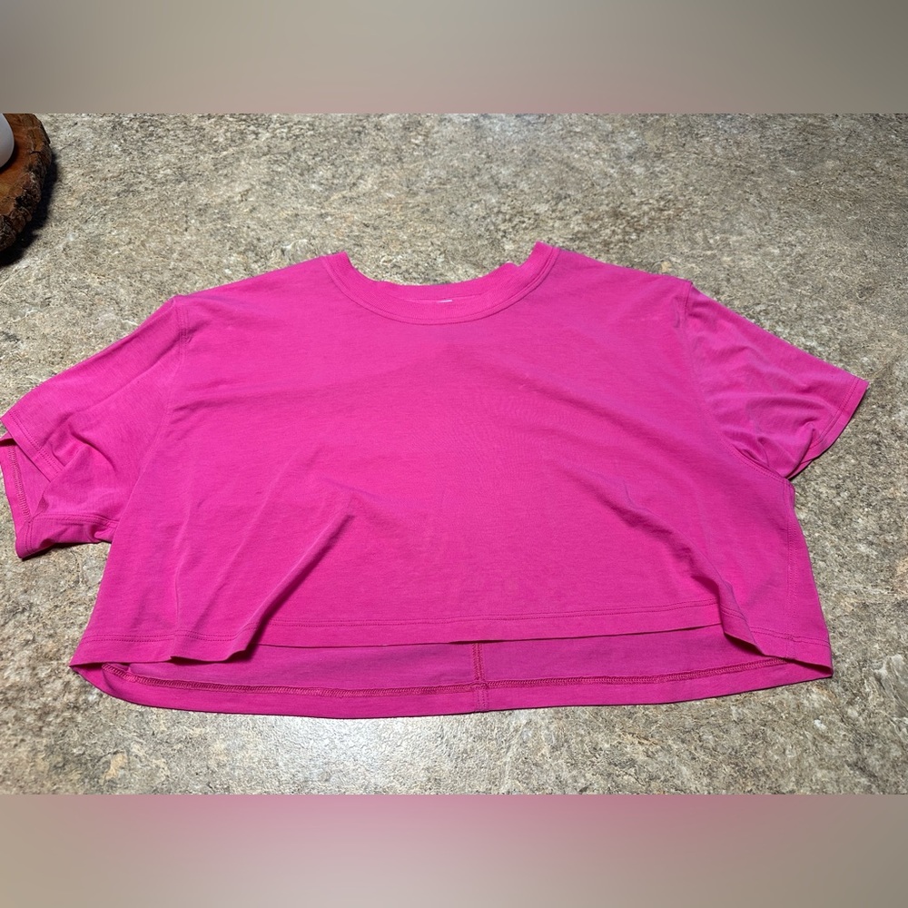 Pink Women's Lululemon Crop Top